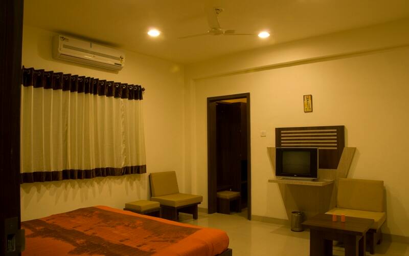 Amrit Gardan & Rhythm Palace, Ratlam 3